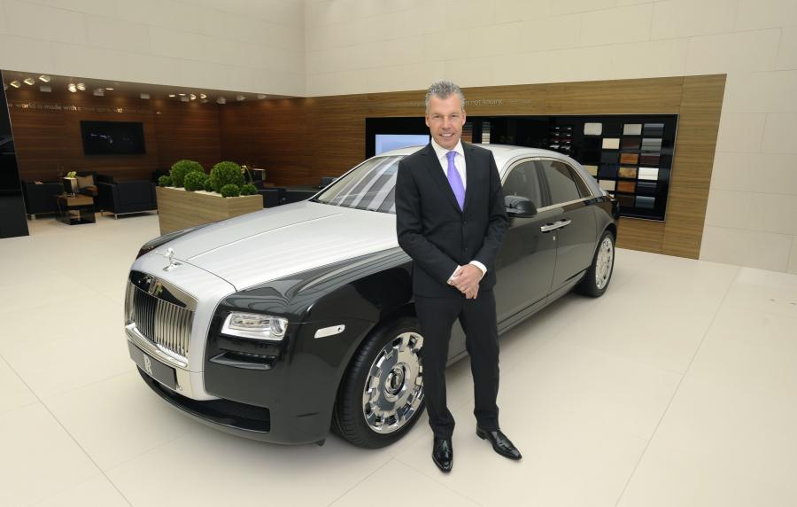  Rolls-Royce Ghost Two-Tone 2012 года  (фото 5 из 5)